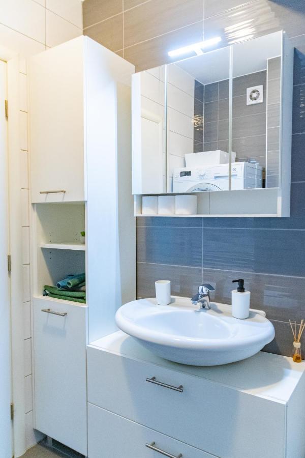 Flexible Selfcheckins 23 - Zagreb - Garage - Electric Vehicle Ccharger - Loggia - New - Luxury 아파트 외부 사진
